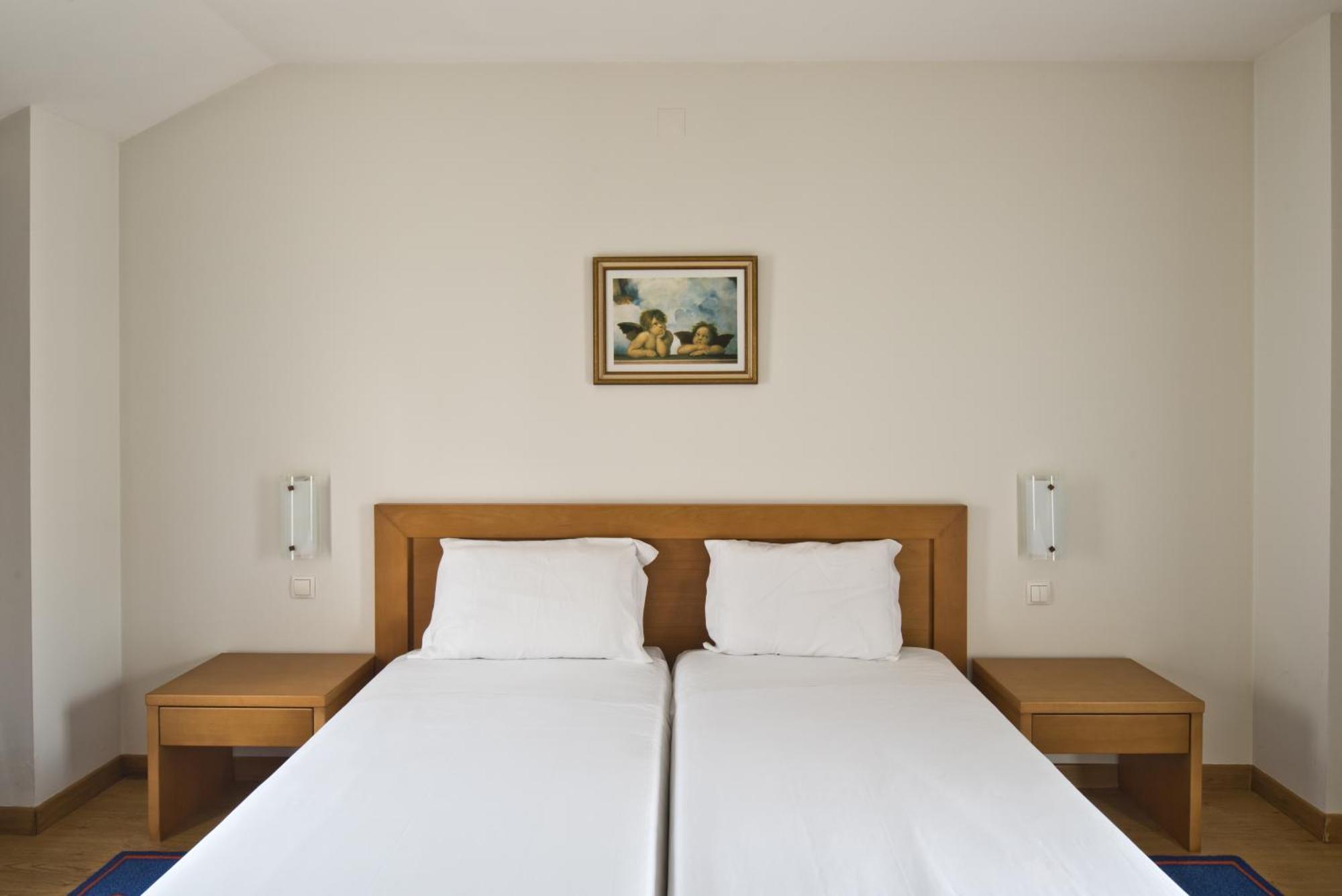 Lam Hotel Estarreja Eksteriør bilde